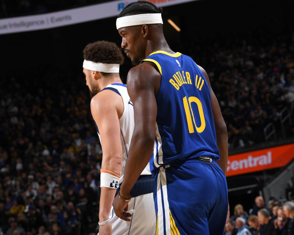 他在球场上 他在球场上