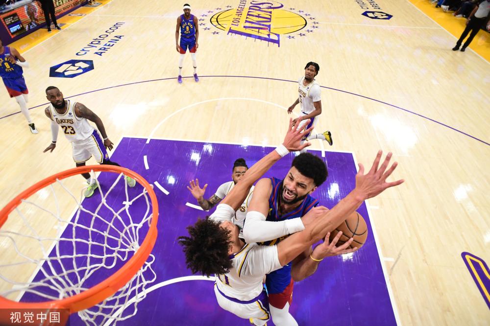 臀部伤势一 臀部伤势一